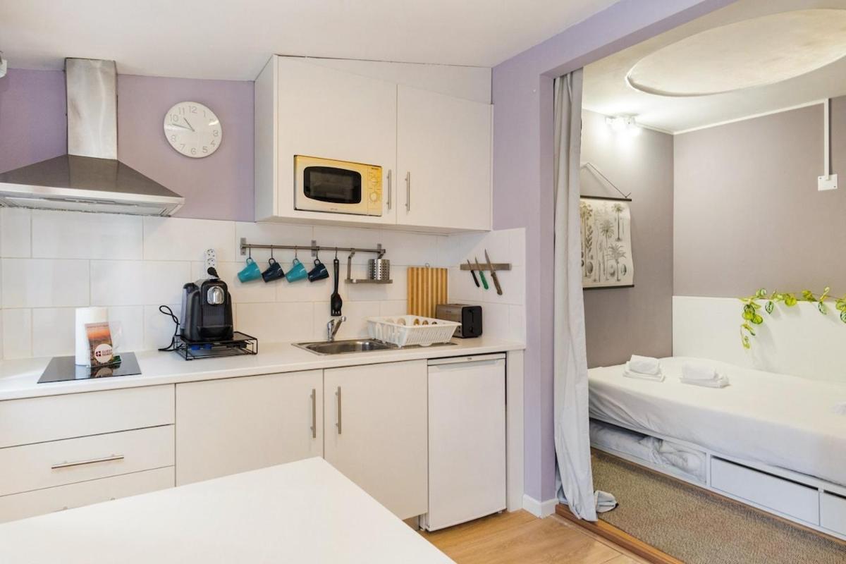 Island House Apartment